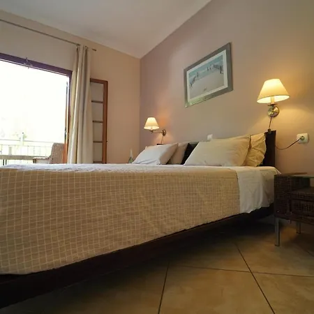 Aparthotel Bella Vista & 2*