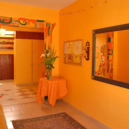 Aparthotel Bella Vista & 2*
