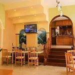 Bella Vista & 公寓式酒店