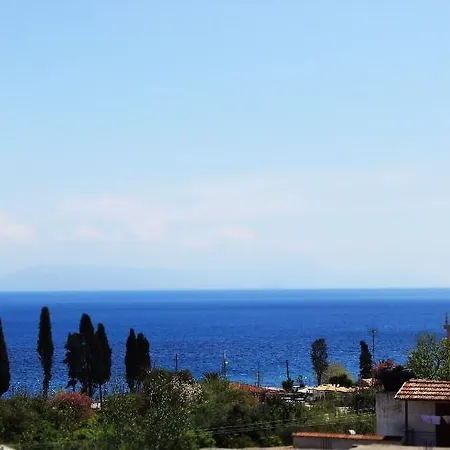 Bella Vista & מלון דירות 2*