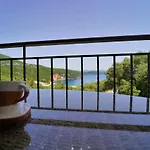 Bella Vista & 아파트호텔 2*