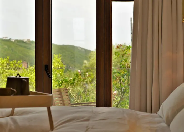 Bella Vista & Aparthotel 2*